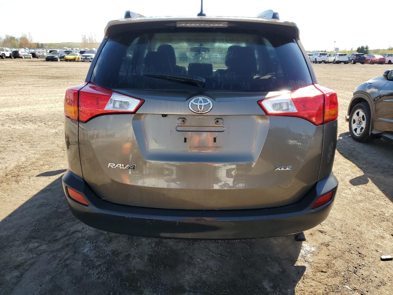 2T3WFREV5EW099564 2014 Toyota Rav4 Xle