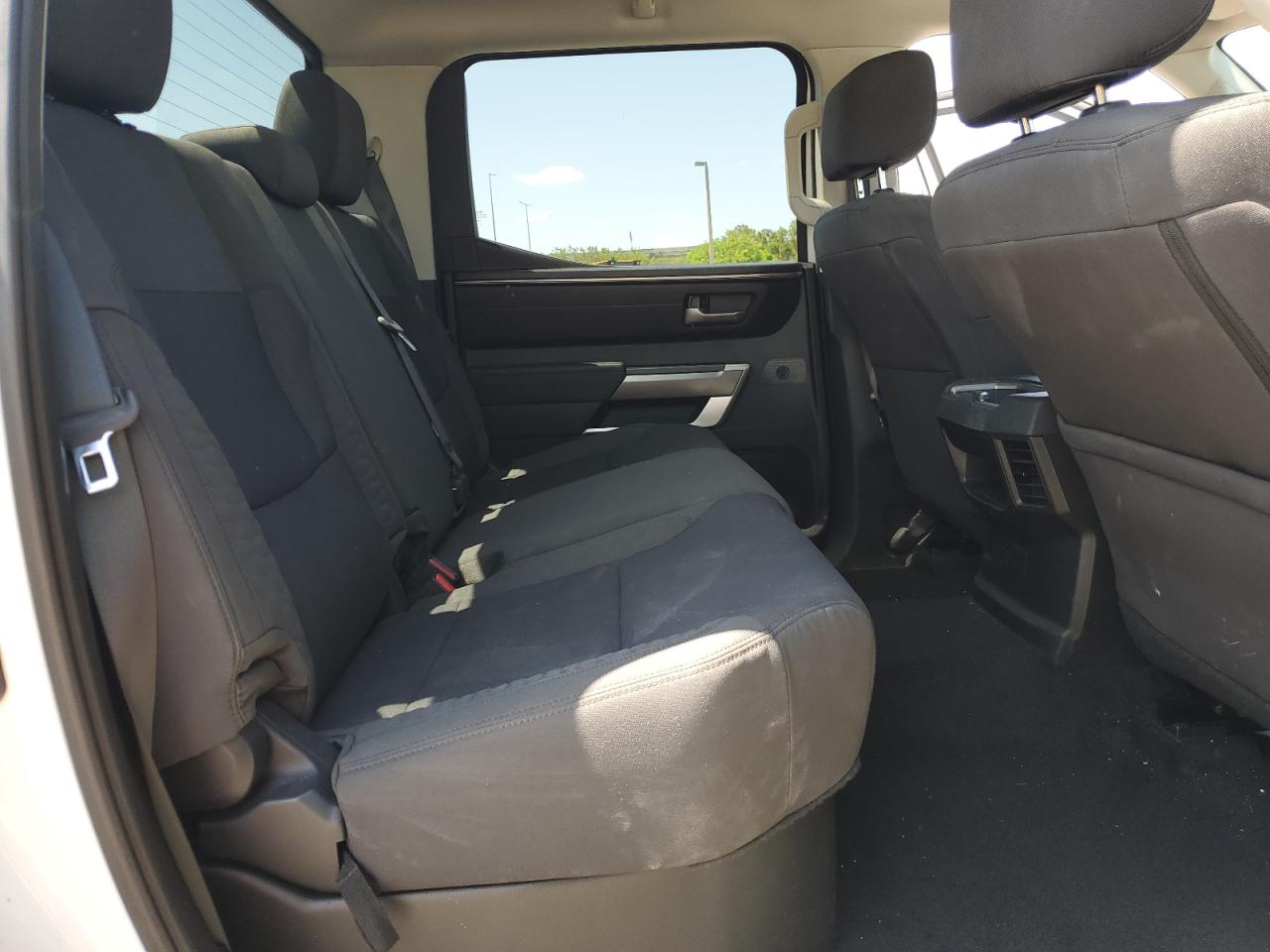 5TFLA5AB4NX012352 2022 Toyota Tundra Crewmax Sr