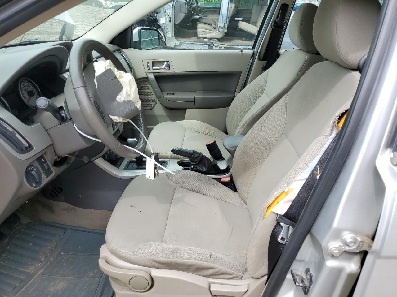 1FAHP3GN6AW193342 2010 Ford Focus Ses