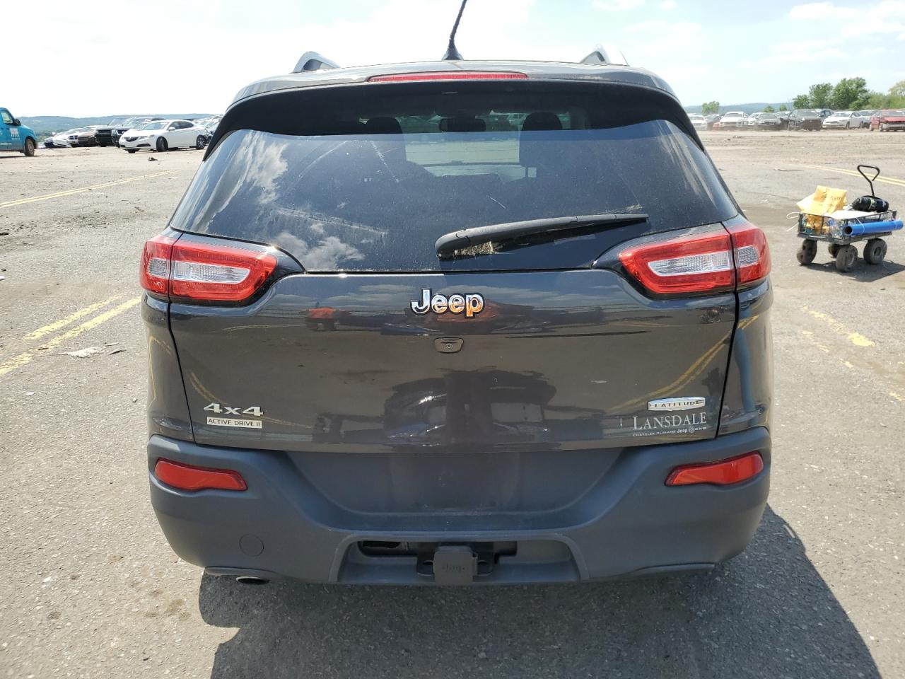 1C4PJMCB3EW320269 2014 Jeep Cherokee Latitude