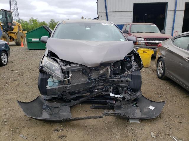 2019 TOYOTA SIENNA SE 5TDXZ3DC0KS985605