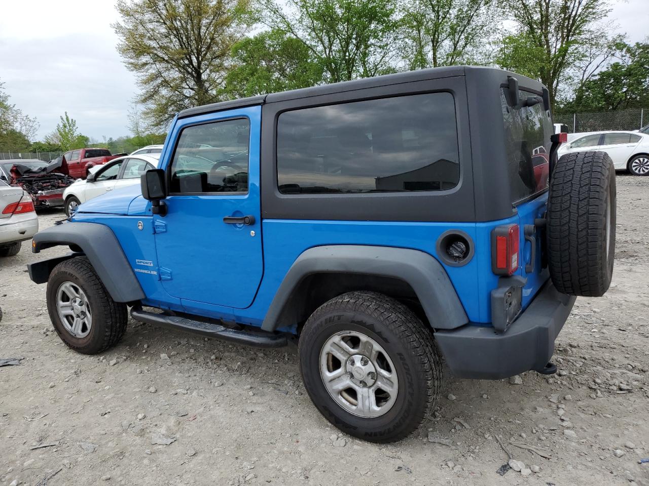 1J4AA2D12BL552823 2011 Jeep Wrangler Sport