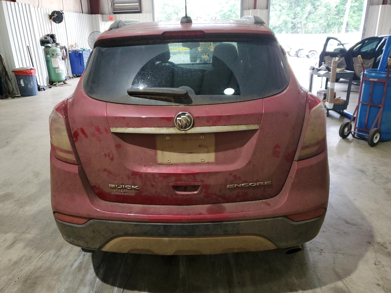 KL4CJASB5JB699236 2018 Buick Encore Preferred