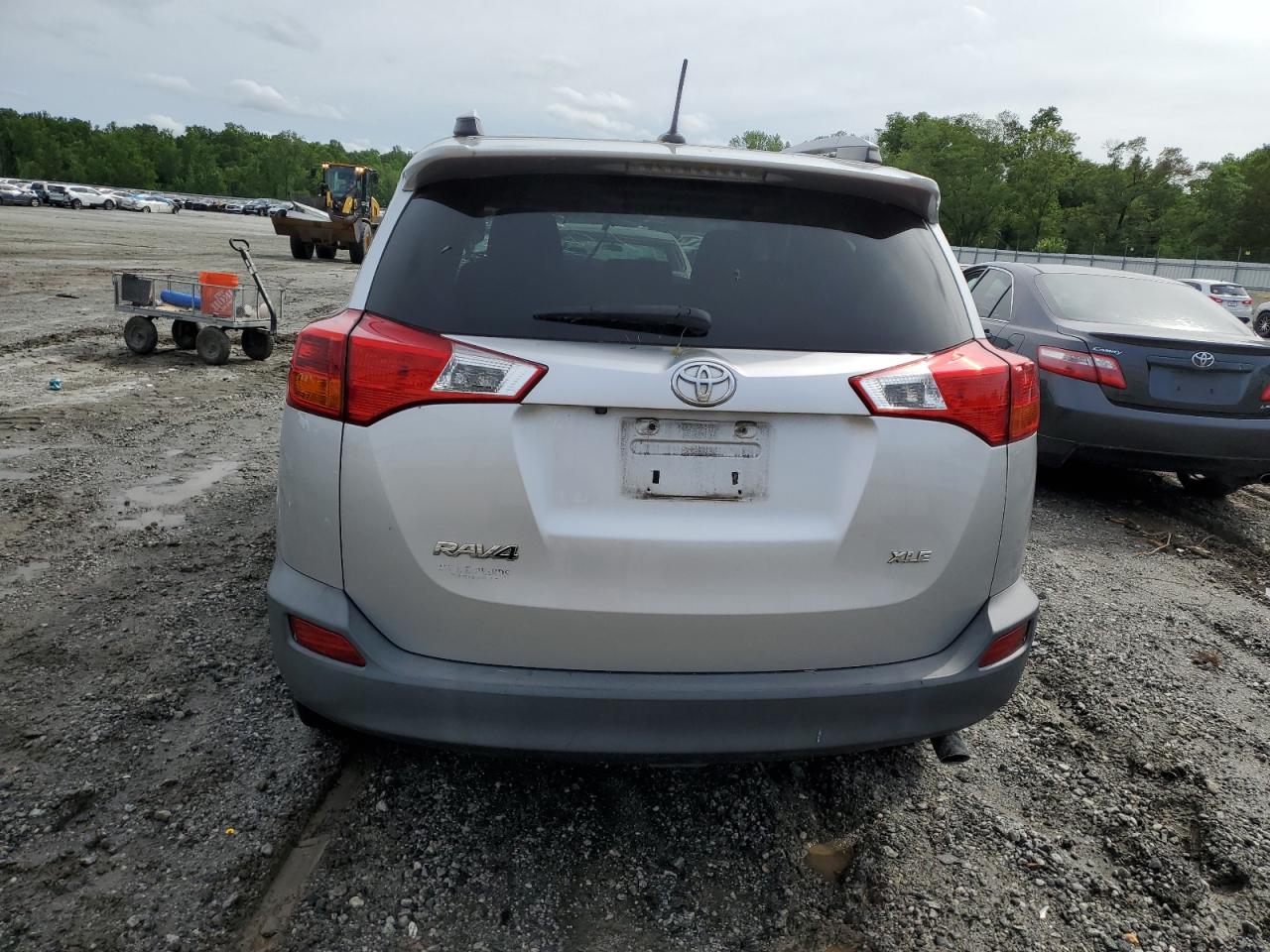 2015 Toyota Rav4 Xle vin: 2T3WFREV4FW188527