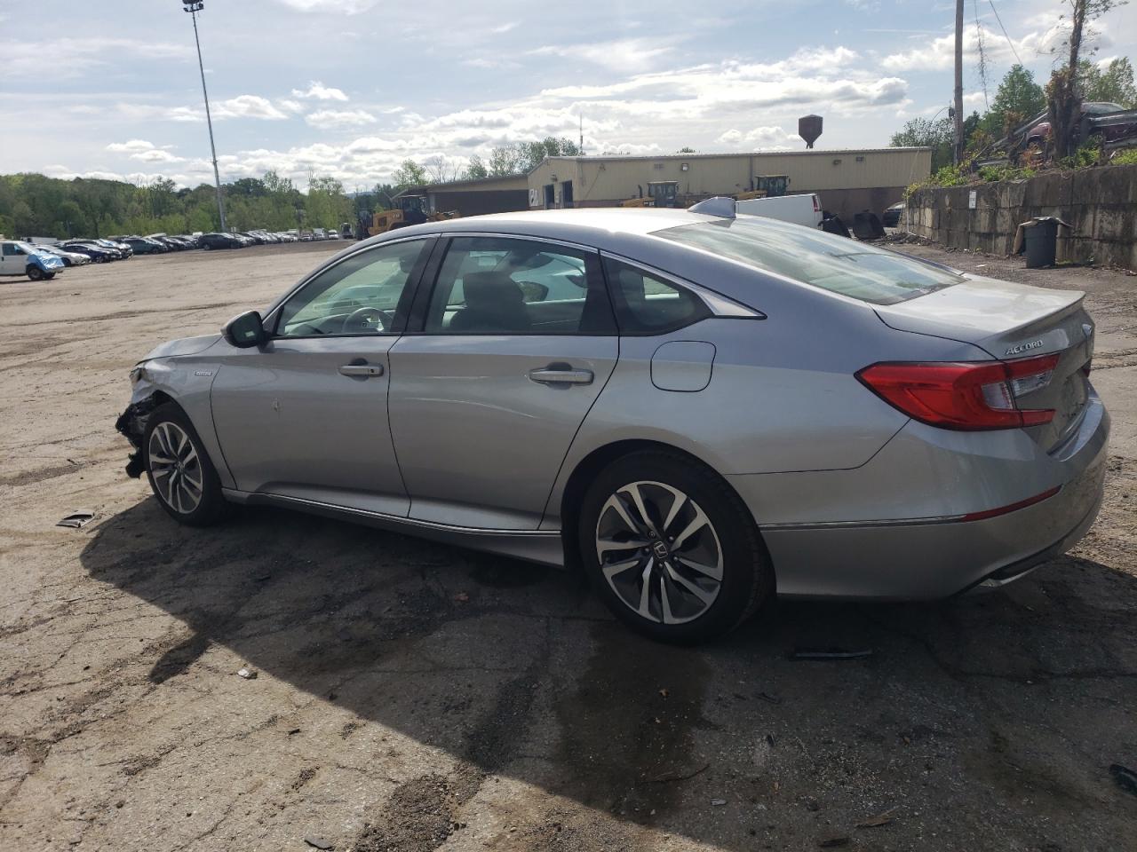 1HGCV3F50JA003884 2018 Honda Accord Hybrid Exl