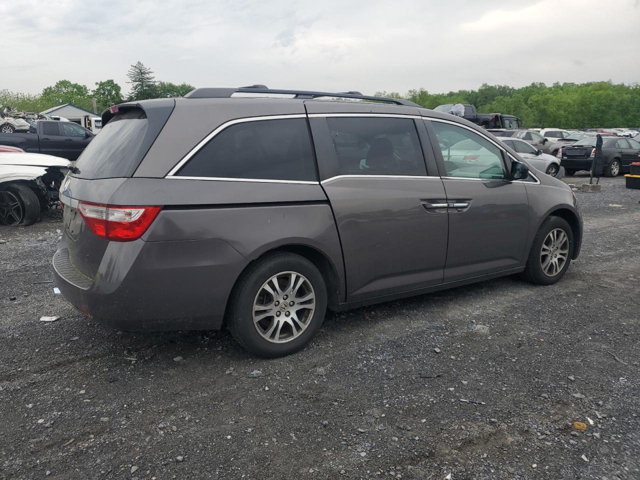 5FNRL5H62CB013651 2012 Honda Odyssey Exl