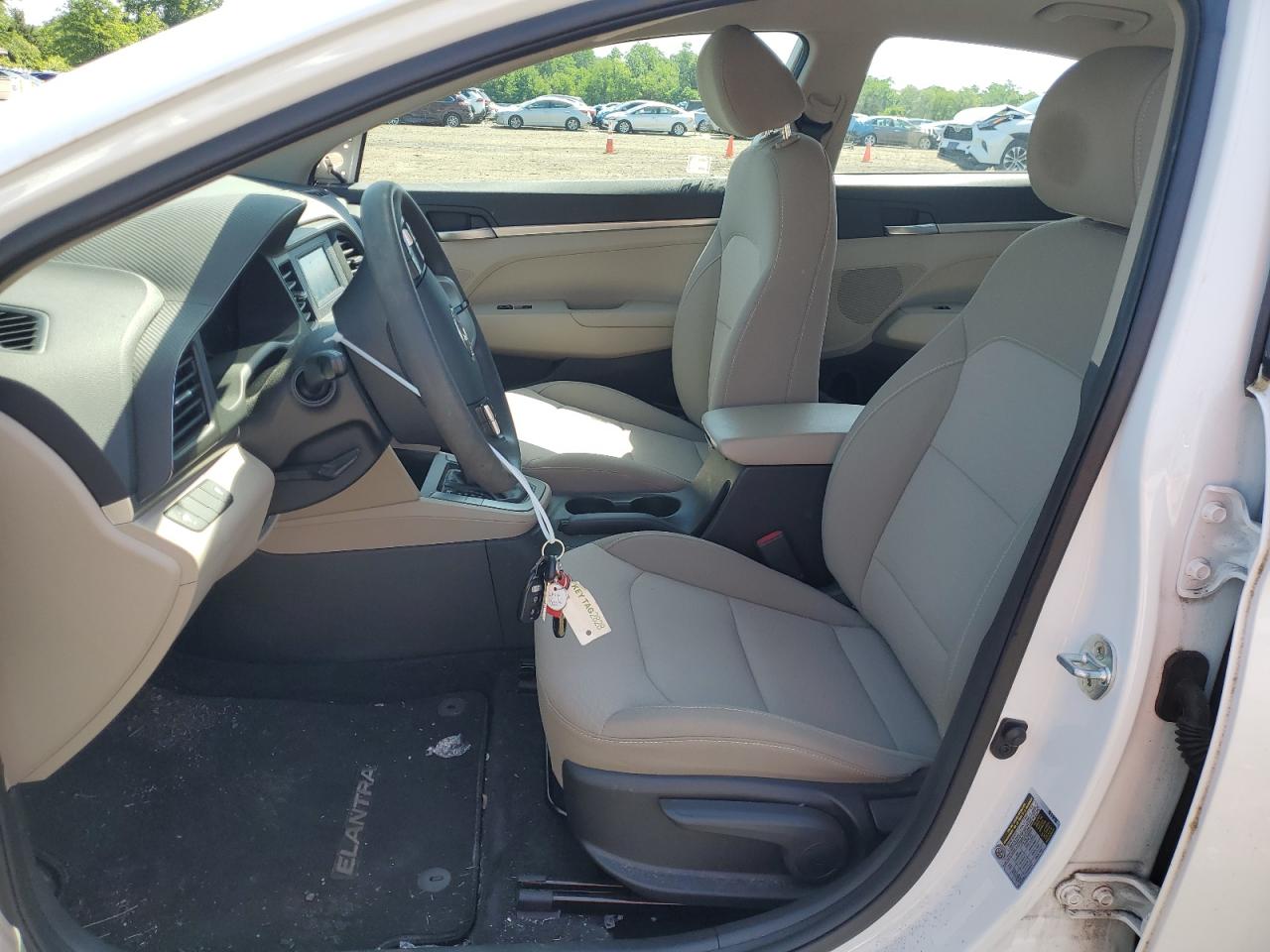 5NPD74LF5KH474617 2019 Hyundai Elantra Se