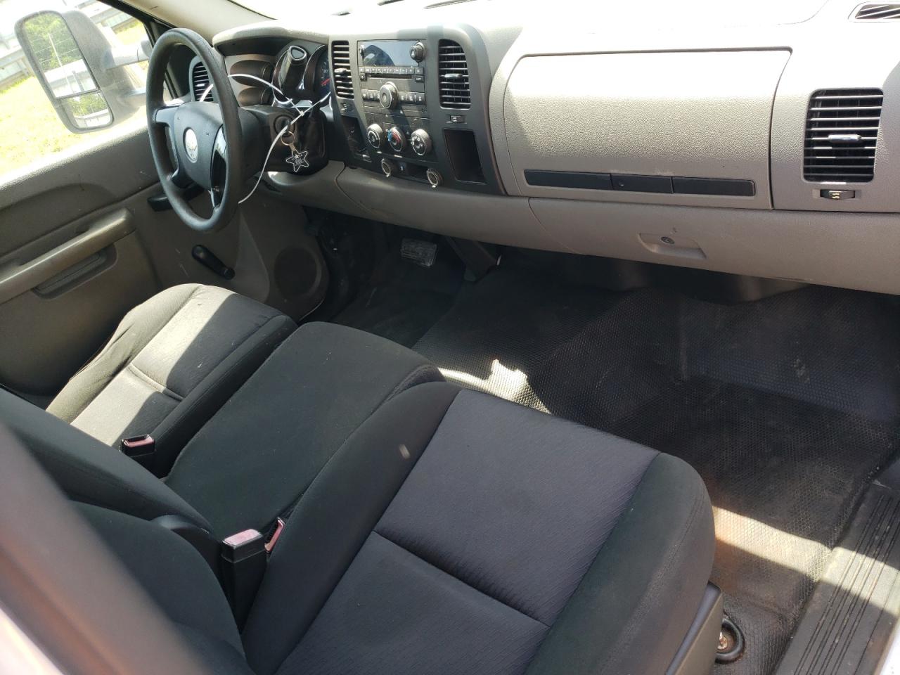 1GC0CVCG9BF122451 2011 Chevrolet Silverado C2500 Heavy Duty