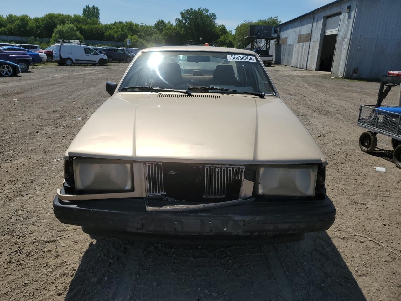 YV1FA8843L2470328 1990 Volvo 740 Base