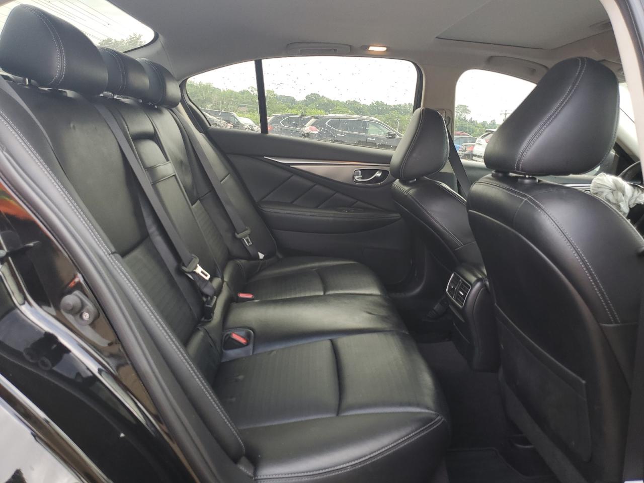 JN1EV7AR6JM433591 2018 Infiniti Q50 Luxe