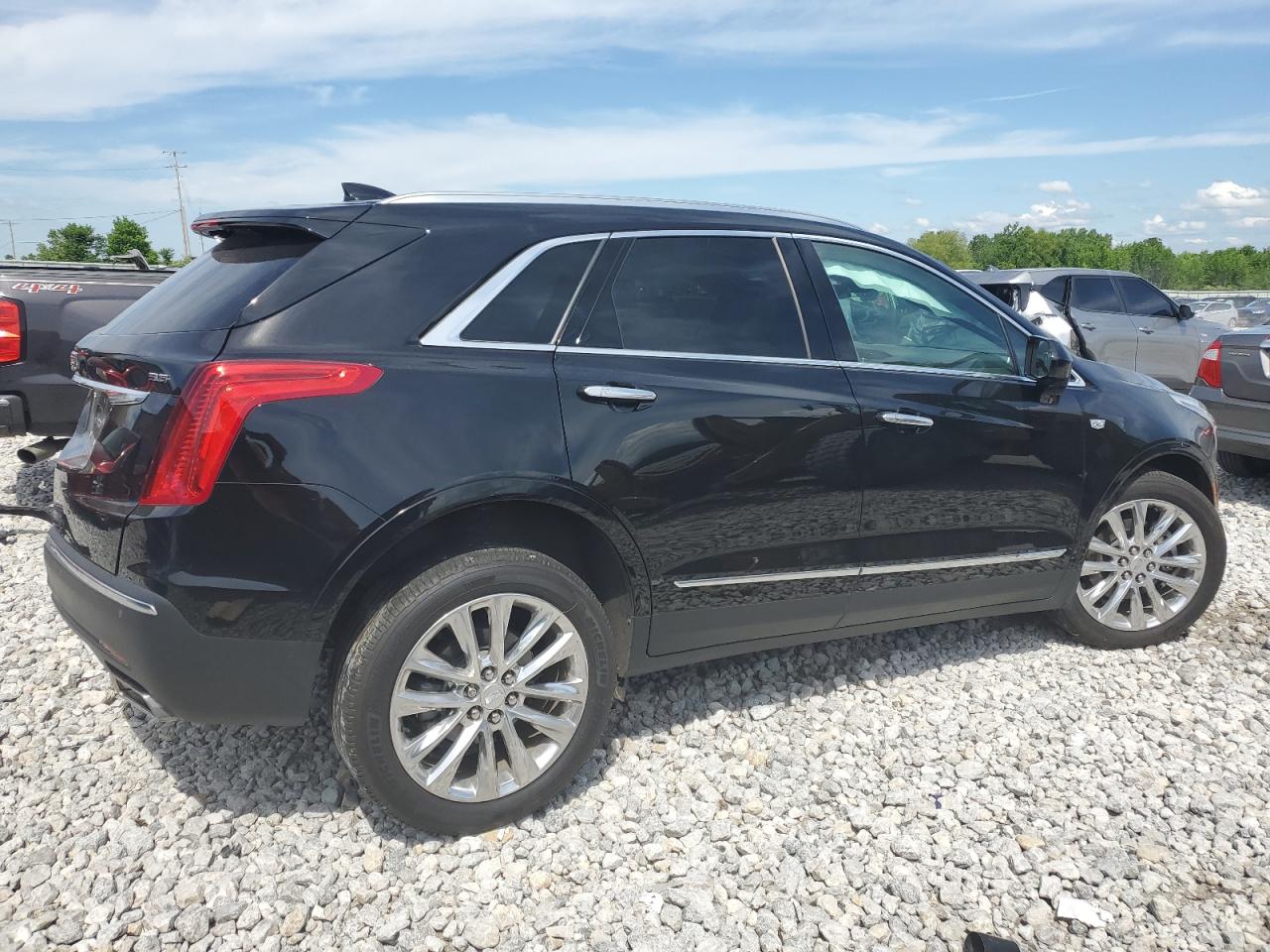 1GYKNDRSXKZ214699 2019 Cadillac Xt5 Luxury