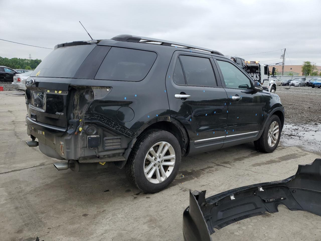 1FM5K8D89FGC44563 2015 Ford Explorer Xlt