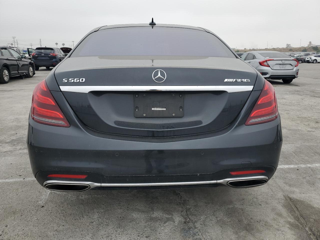 WDDUG8DB1JA399185 2018 Mercedes-Benz S 560