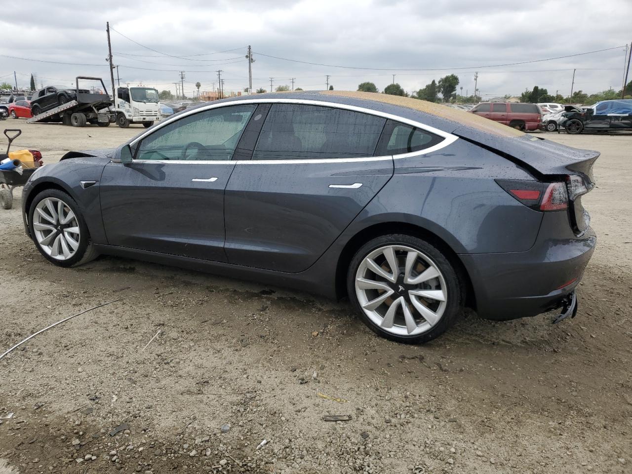 5YJ3E1EA4JF035388 2018 Tesla Model 3