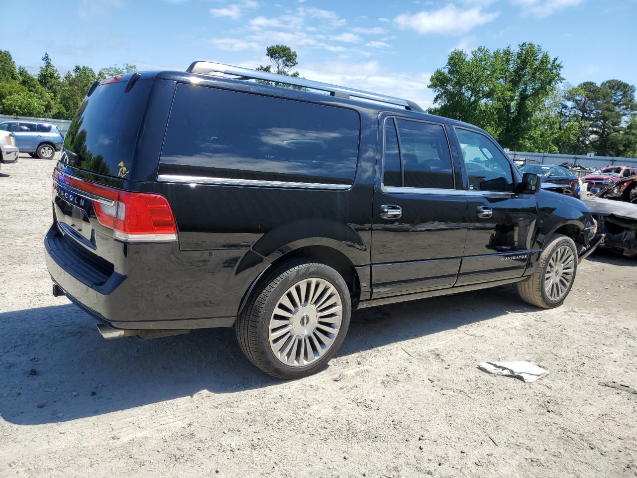 5LMJJ3JT7HEL04154 2017 Lincoln Navigator L Select