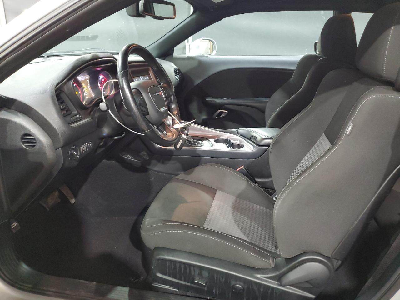 2C3CDZBT5NH105346 2022 Dodge Challenger R/T