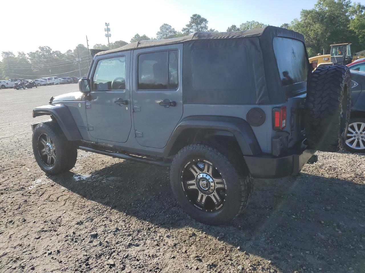 2015 Jeep Wrangler Unlimited Sport vin: 1C4BJWDG5FL564010