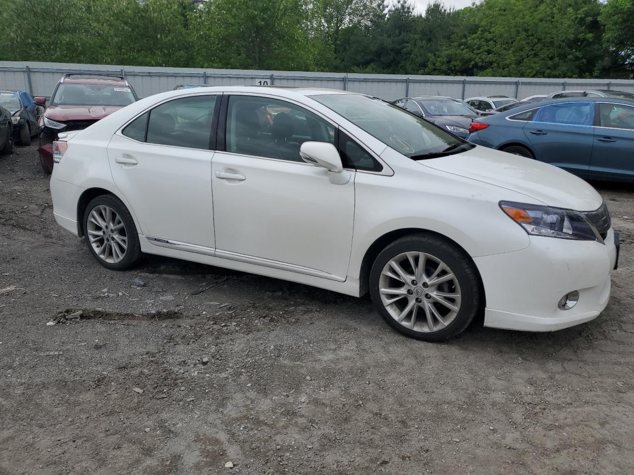 JTHBB1BA1A2013987 2010 Lexus Hs 250H