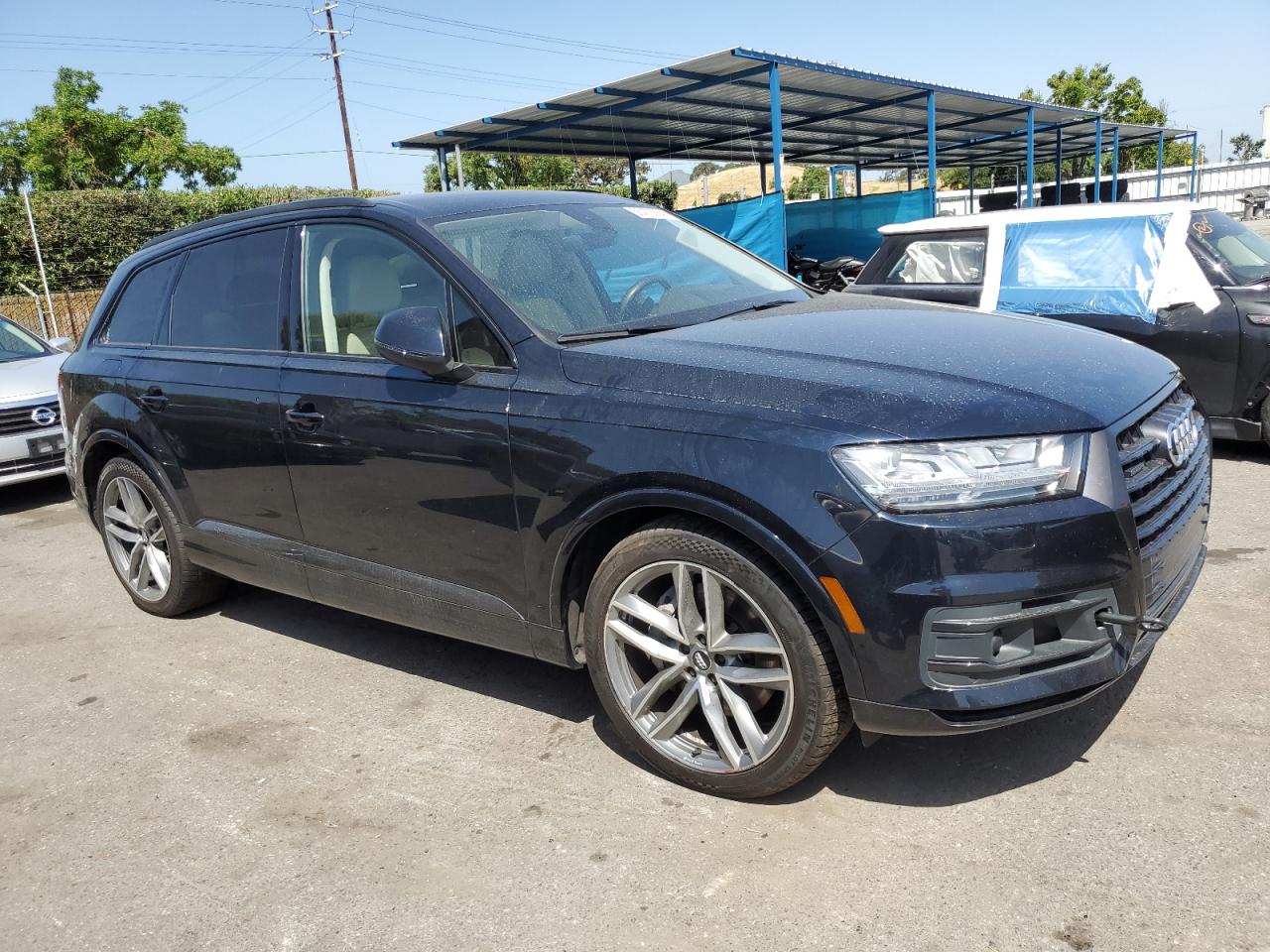 WA1VAAF71JD011994 2018 Audi Q7 Prestige