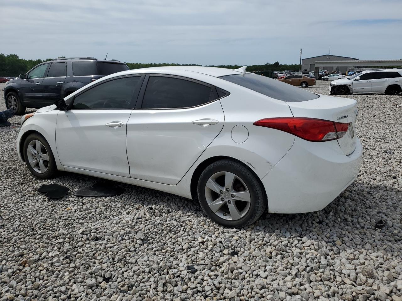 5NPDH4AE4DH354396 2013 Hyundai Elantra Gls