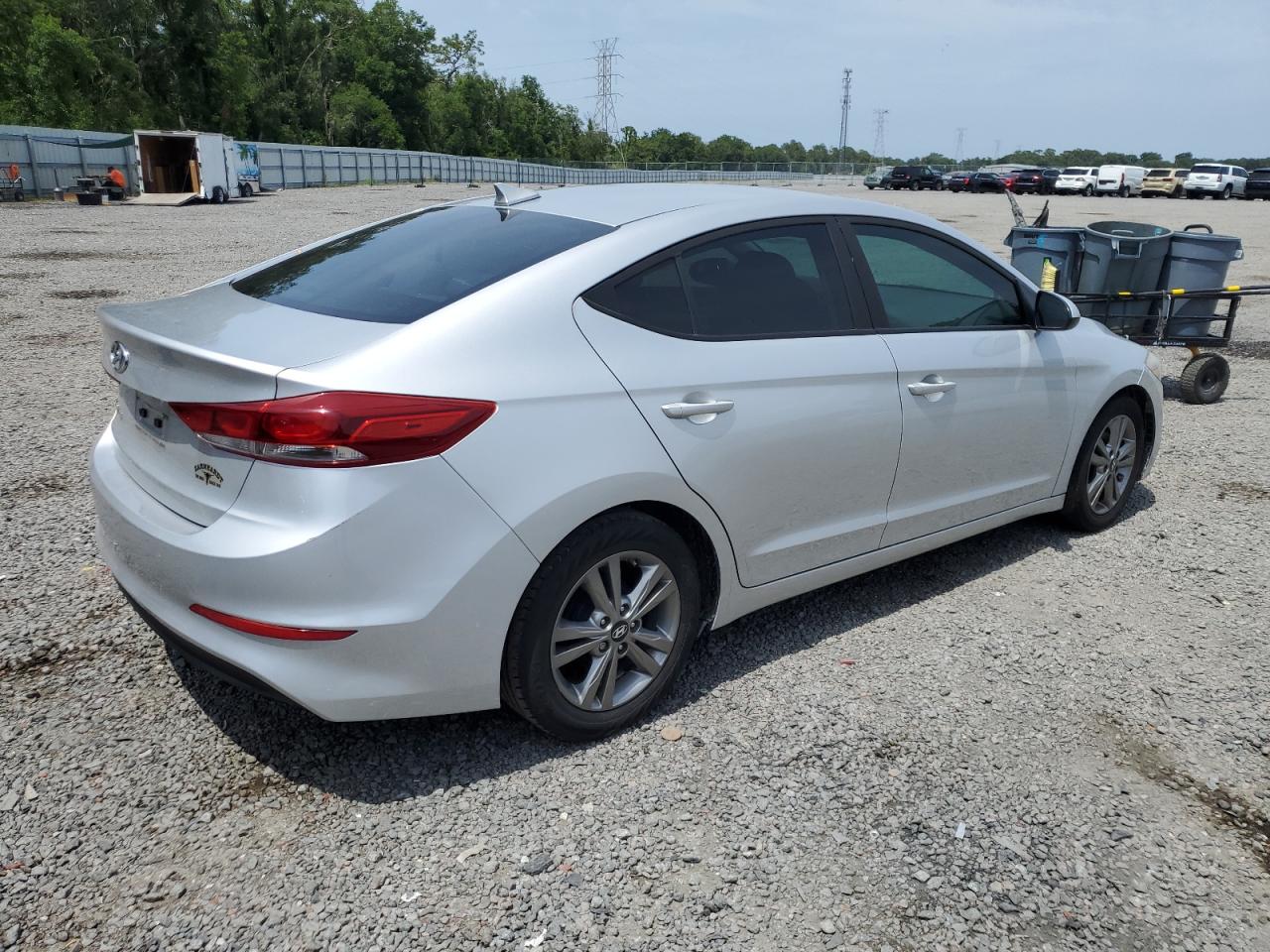 5NPD84LF8HH189318 2017 Hyundai Elantra Se