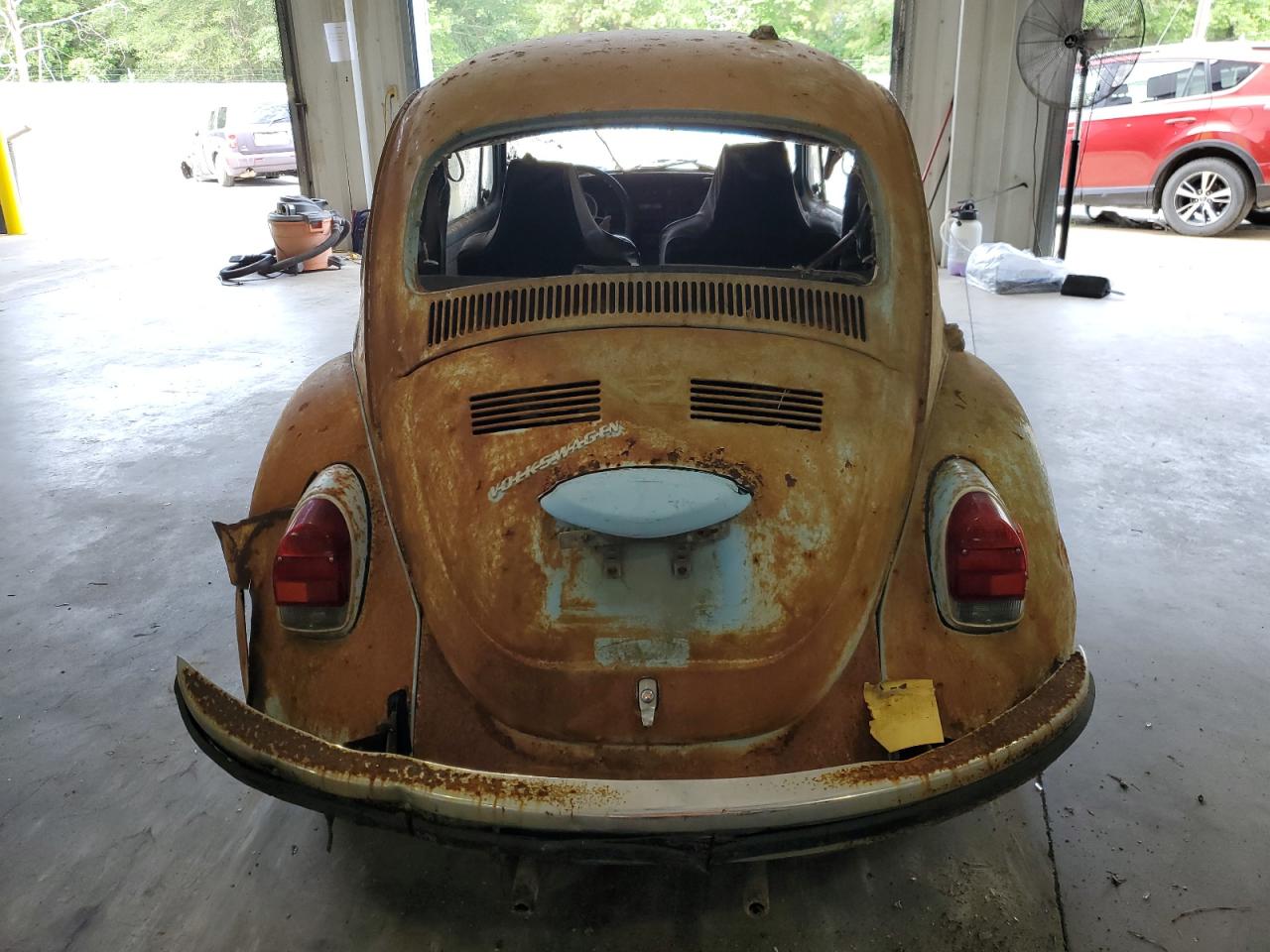 1112869933 1971 Volkswagen Beetle