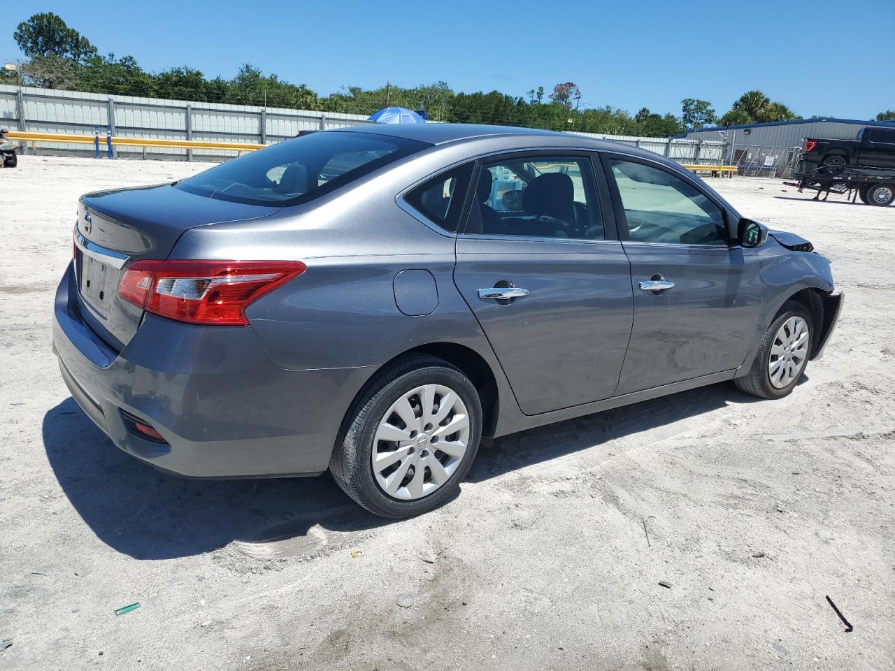 3N1AB7AP5HY324763 2017 Nissan Sentra S