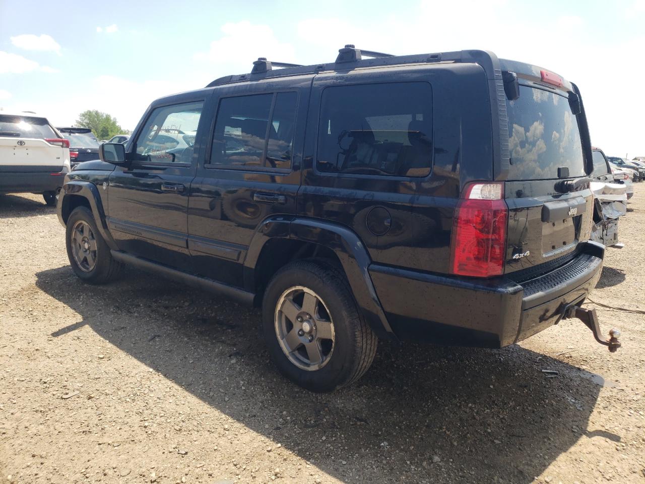 1J8HG48P27C547330 2007 Jeep Commander