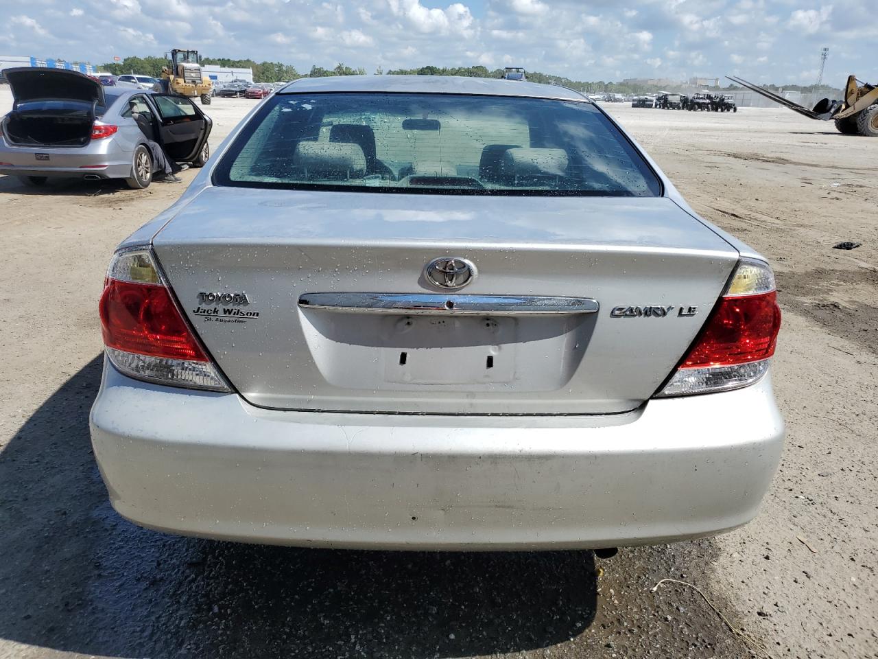 4T1BE32K85U099267 2005 Toyota Camry Le