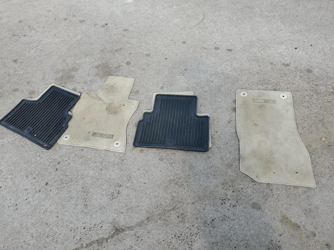 JN1EV7AR2JM433684 2018 Infiniti Q50 Luxe