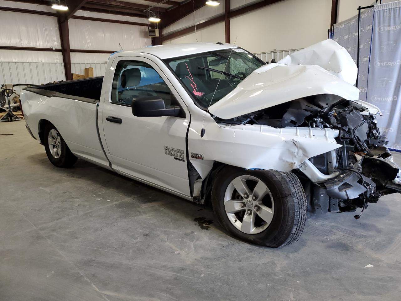 2022 Ram 1500 Classic Tradesman vin: 3C6JR6DT3NG256354