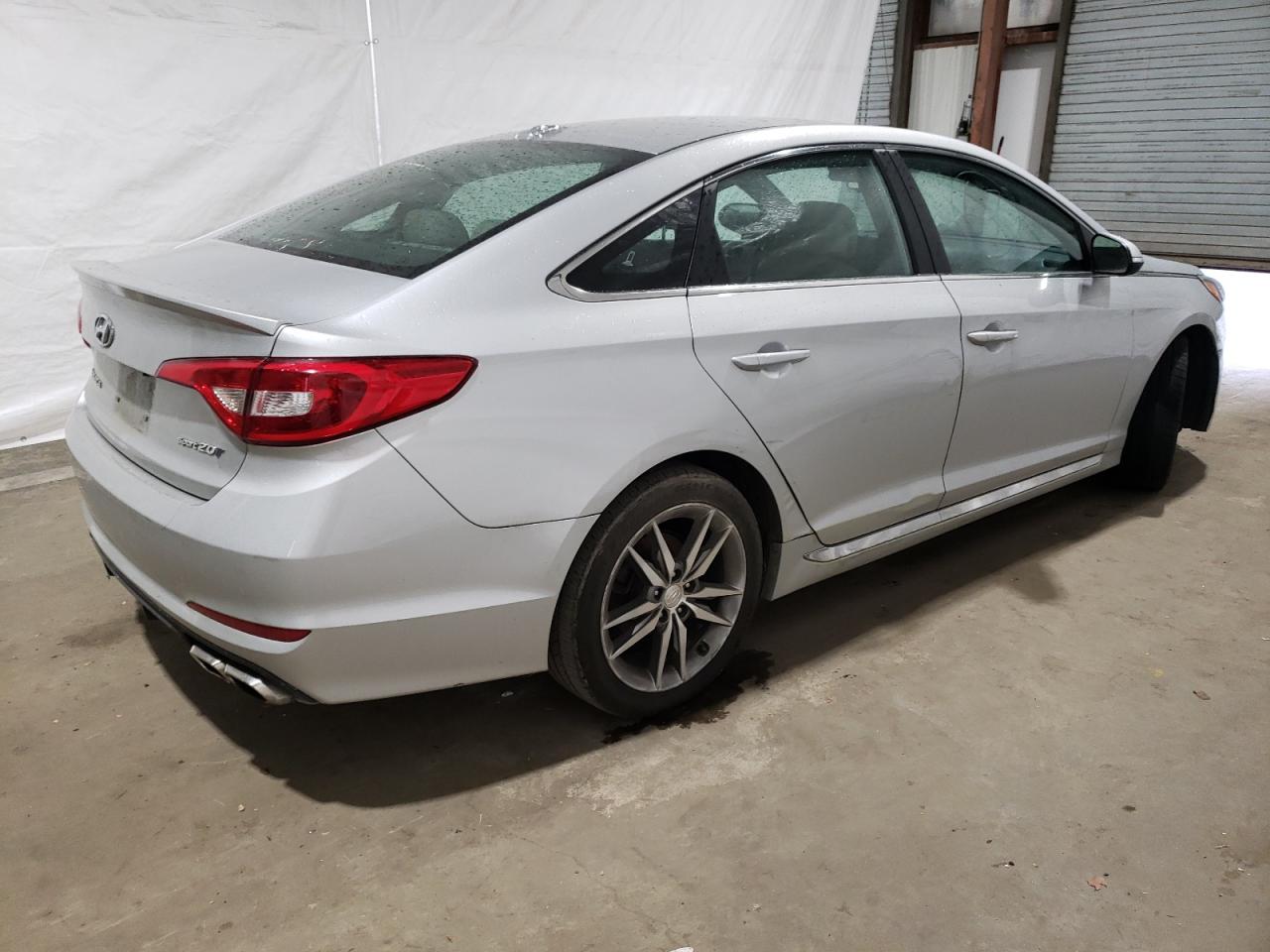 2017 Hyundai Sonata Sport vin: 5NPE34ABXHH509788