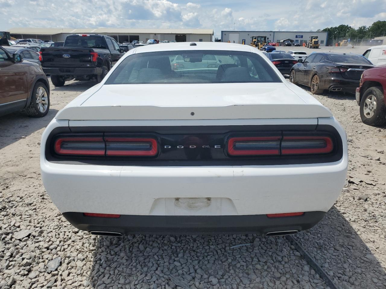 2C3CDZAG5KH701895 2019 Dodge Challenger Sxt