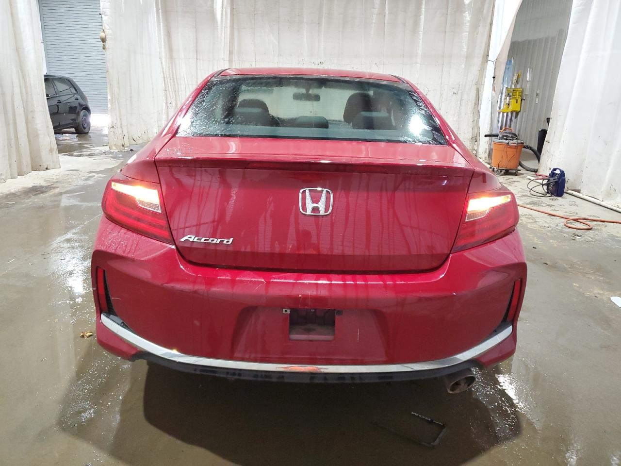 2016 Honda Accord Lx-S vin: 1HGCT1B33GA007516