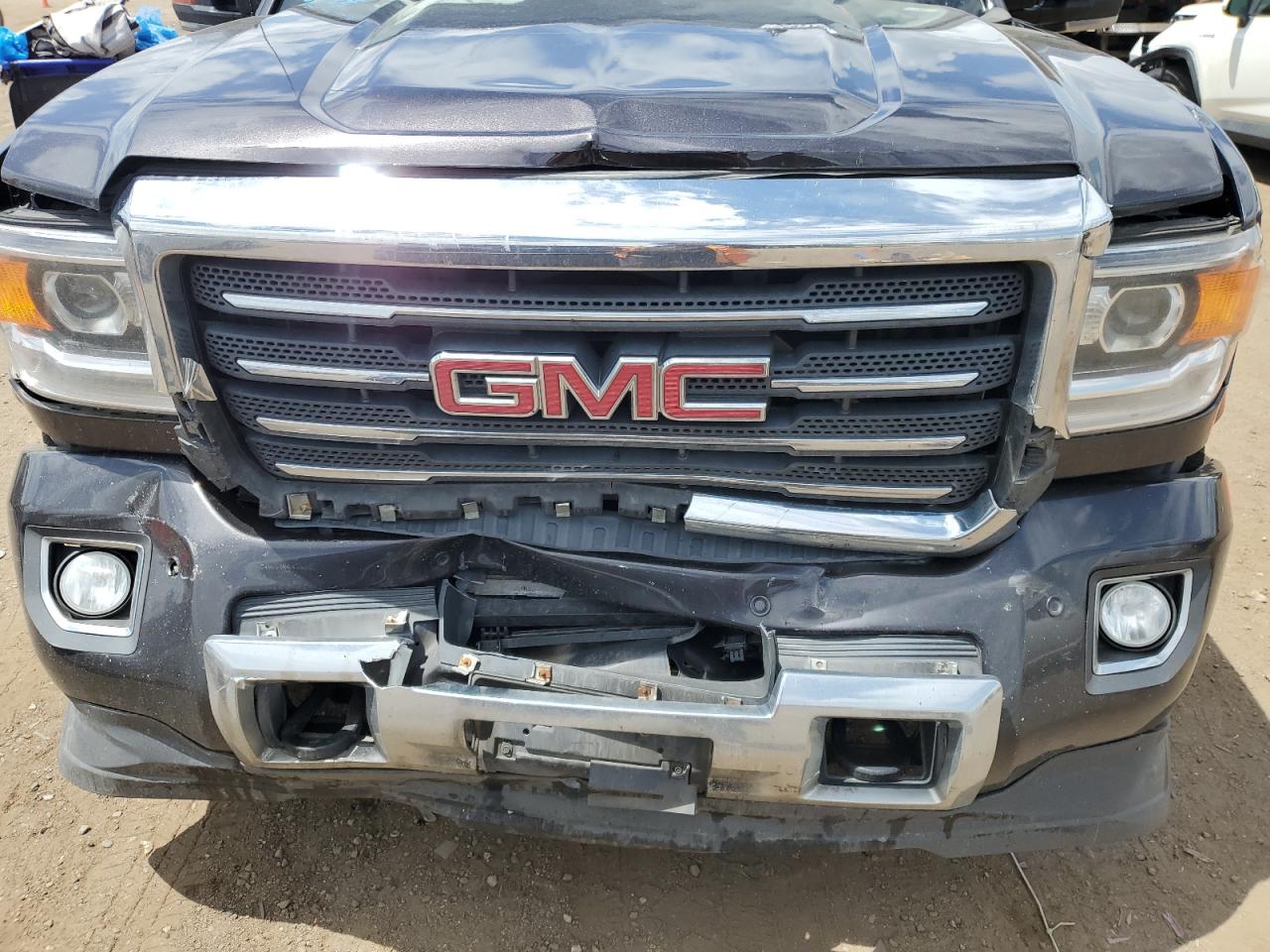 1GT12ZEG6FF665788 2015 GMC Sierra K2500 Slt