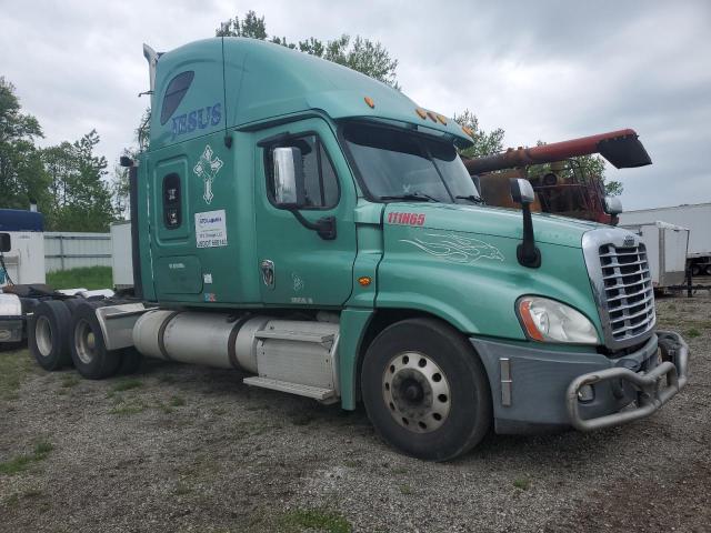 Lot #2537480501 2013 FREIGHTLINER CASCADIA 1 salvage car