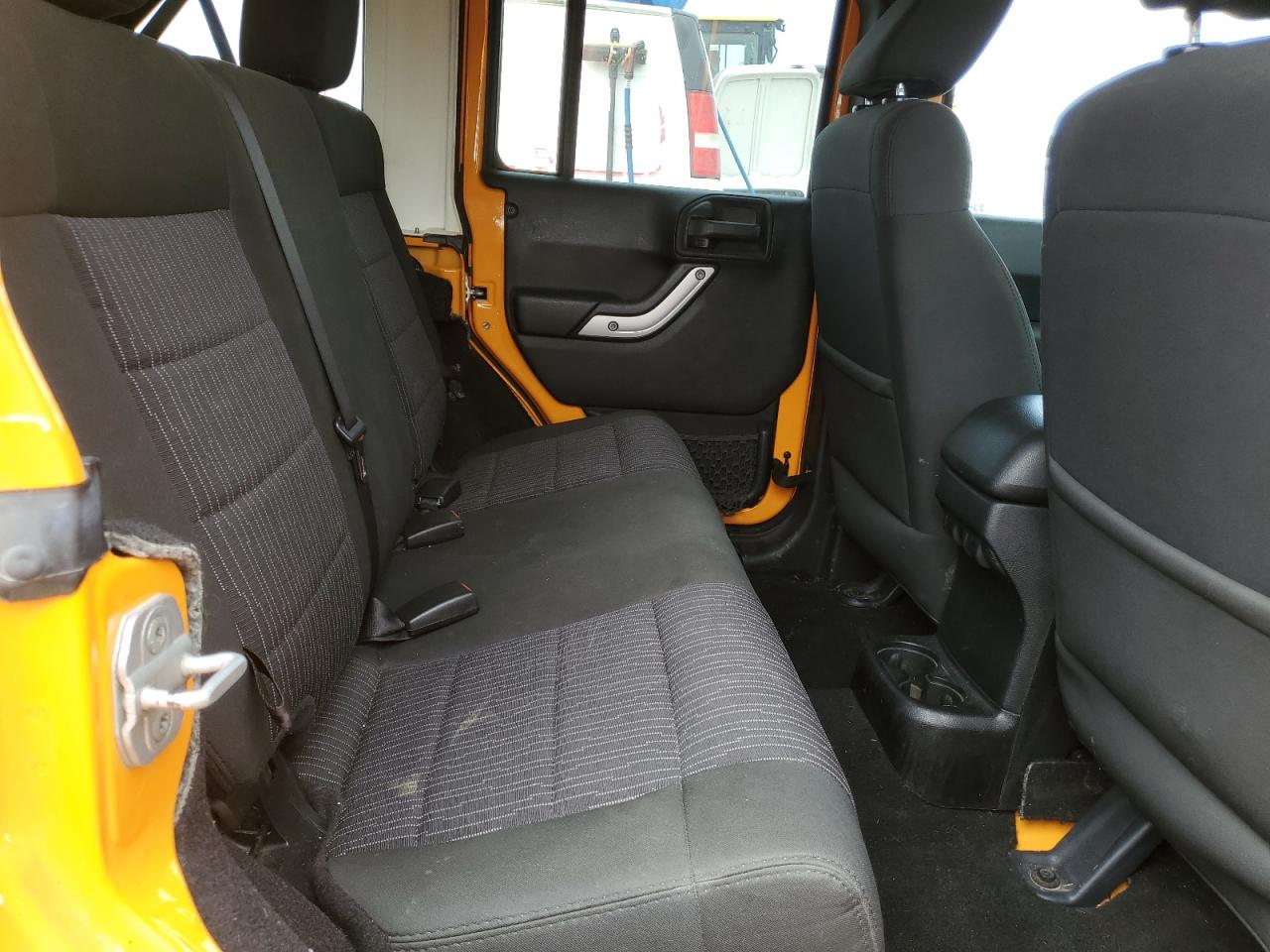 1C4BJWEG4CL239455 2012 Jeep Wrangler Unlimited Sahara