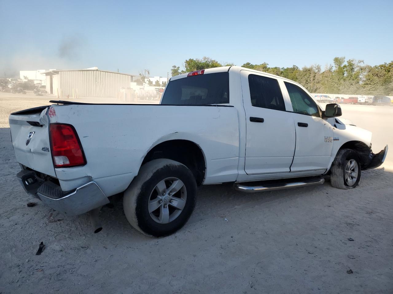 1C6RR7ST0JS103610 2018 Ram 1500 St