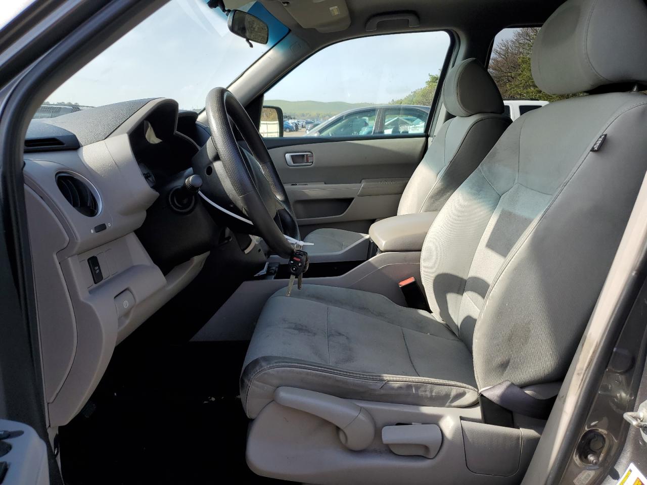 5FNYF4H24AB032869 2010 Honda Pilot Lx