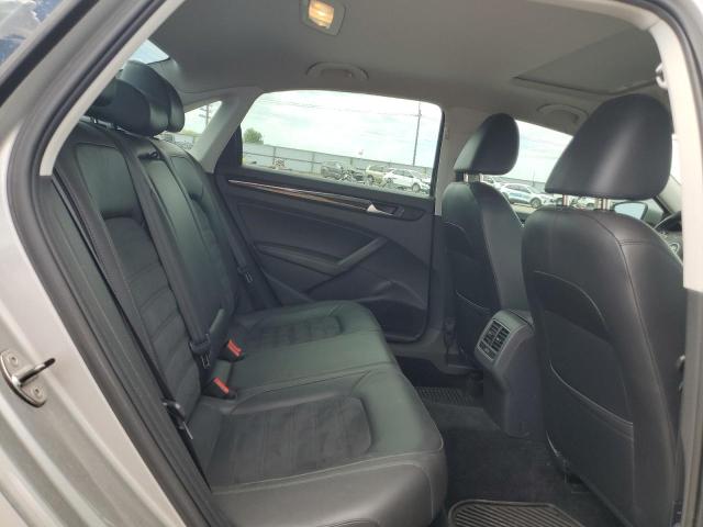 2014 Volkswagen Passat Sel VIN: 1VWCN7A33EC032203 Lot: 54622784