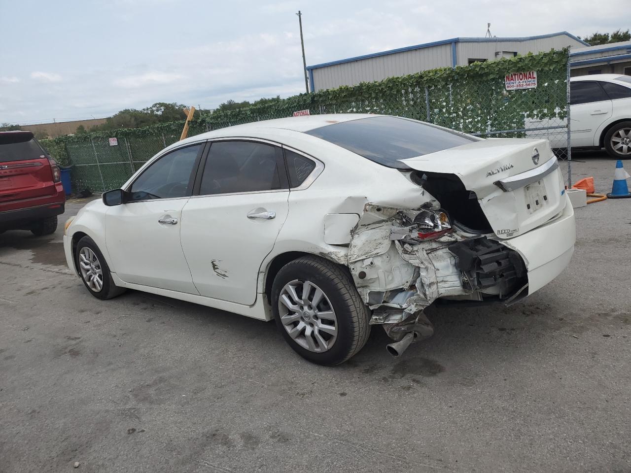 1N4AL3AP0EN384368 2014 Nissan Altima 2.5