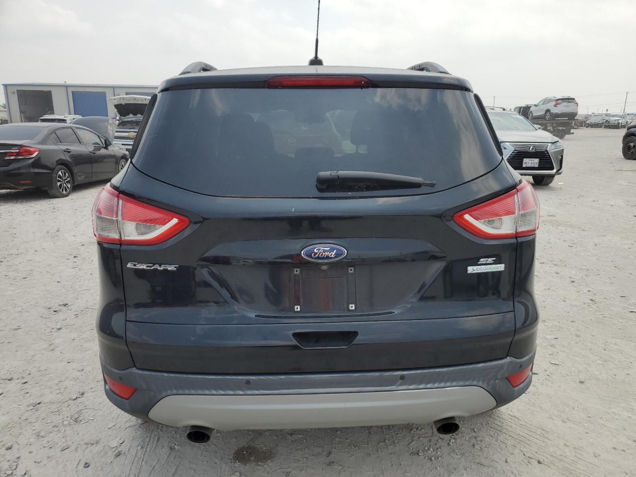 1FMCU0GX6GUB56675 2016 Ford Escape Se