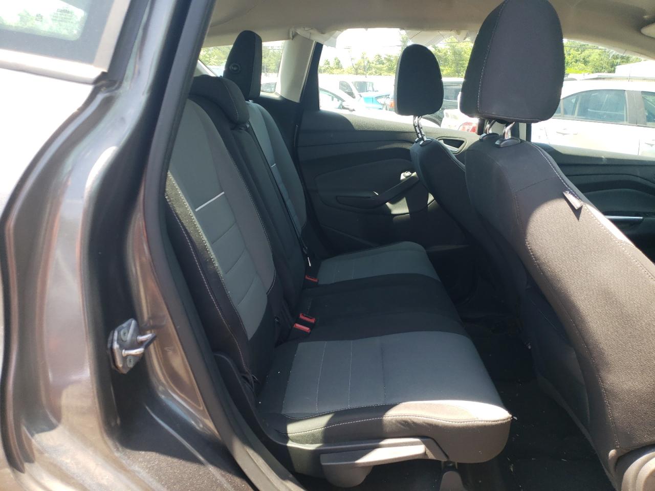 1FADP5AU8DL500266 2013 Ford C-Max Se