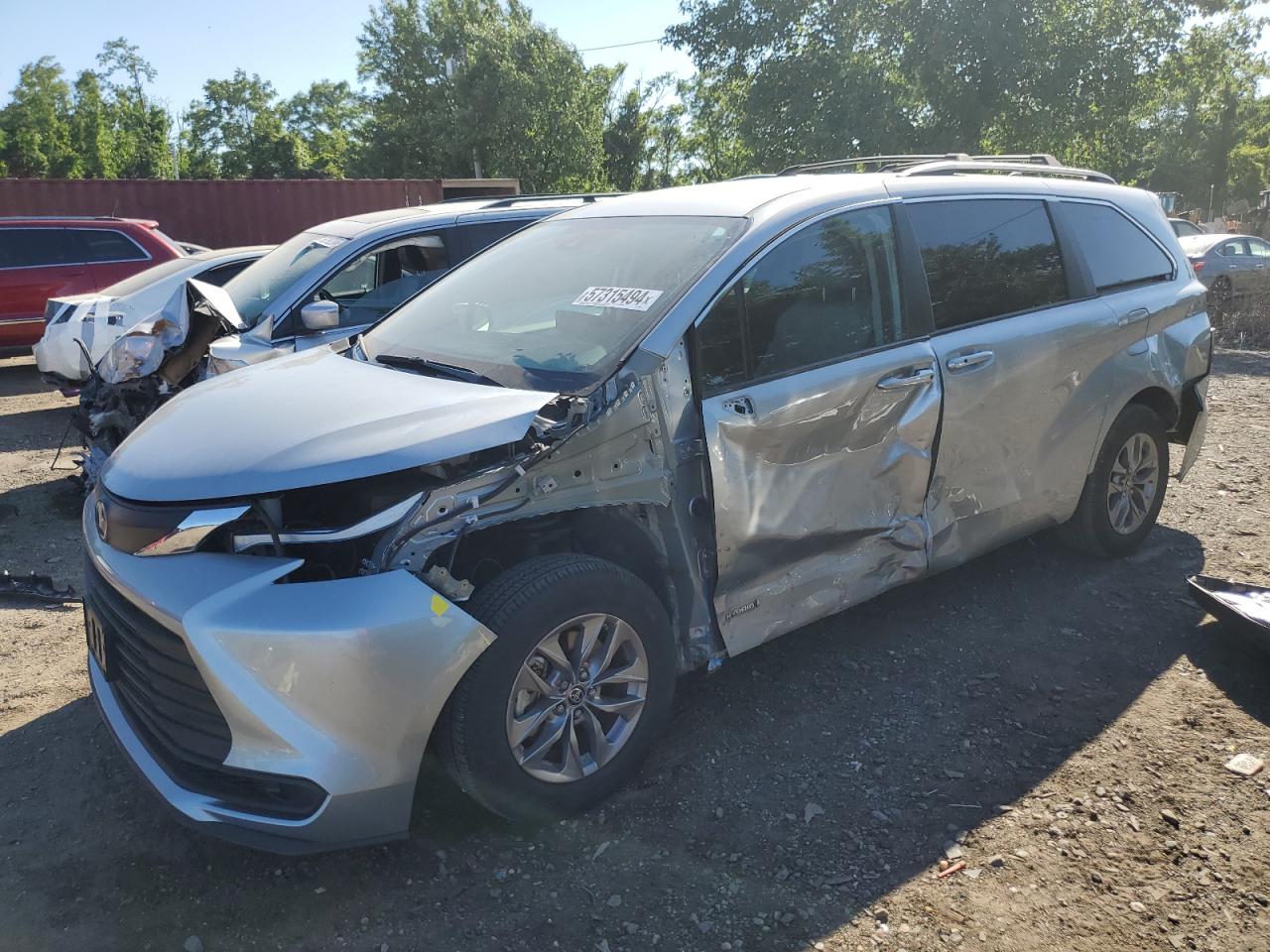 5TDKRKEC0MS069352 2021 Toyota Sienna Le