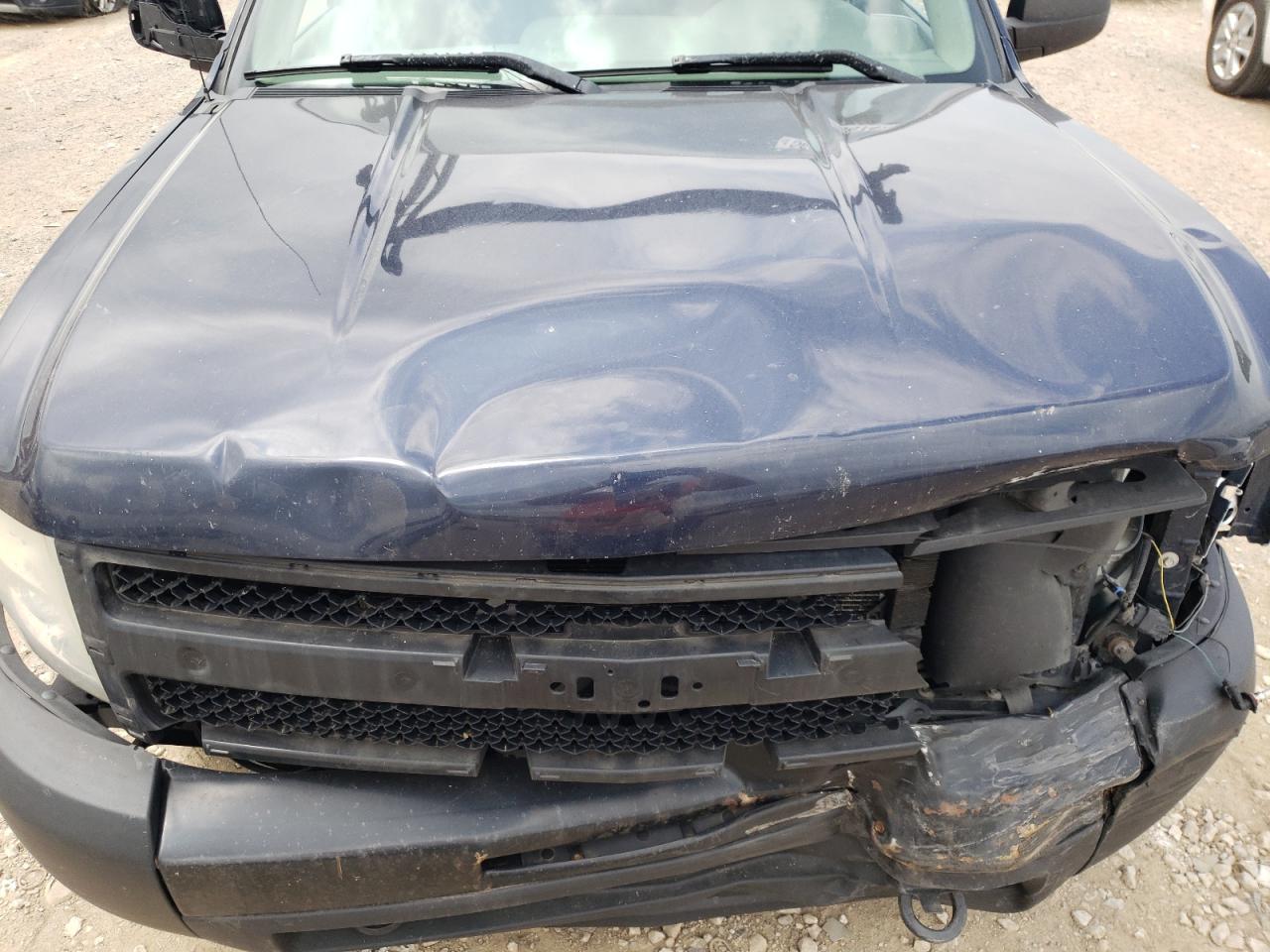 1GCNCPEX2BZ338705 2011 Chevrolet Silverado C1500