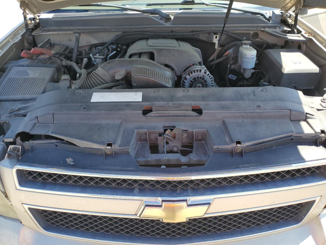 1GNSCAE07BR118373 2011 Chevrolet Tahoe C1500 Ls