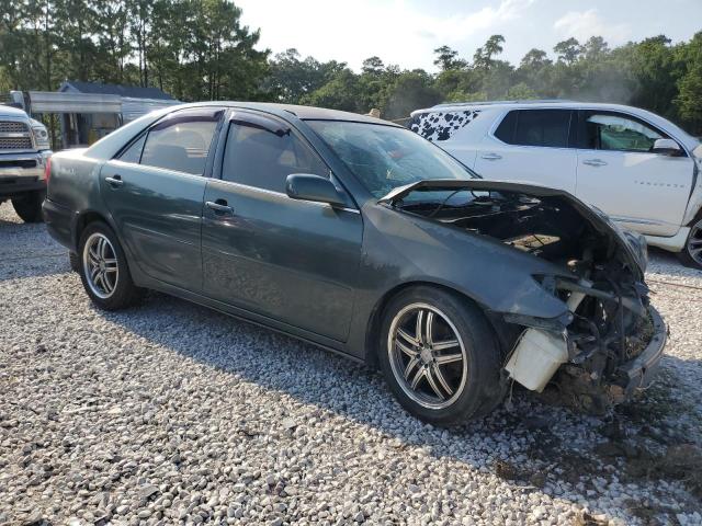 2002 Toyota Camry Le VIN: 4T1BE32K82U519878 Lot: 55647164