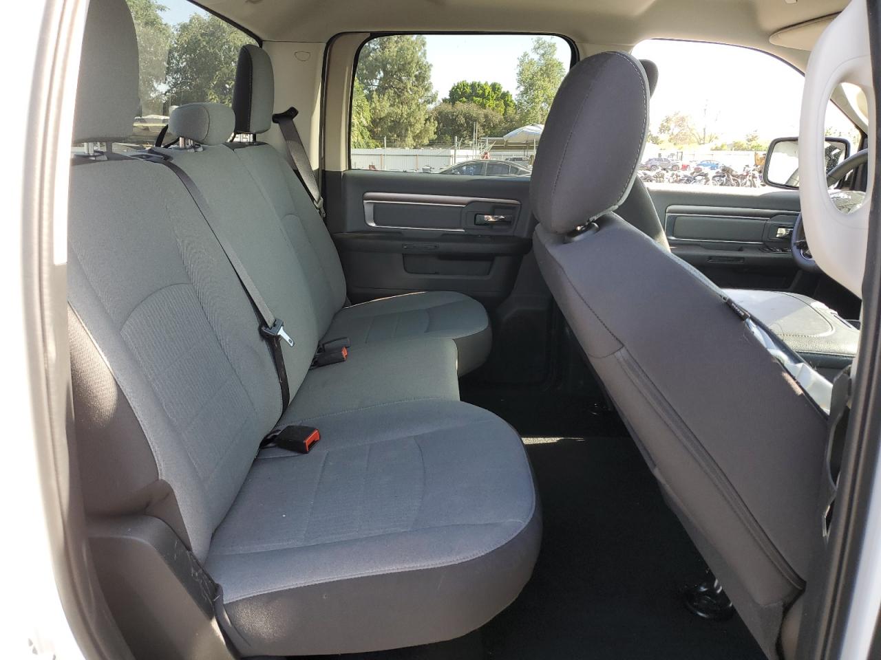 3C6RR7LG4PG673367 2023 Ram 1500 Classic Slt