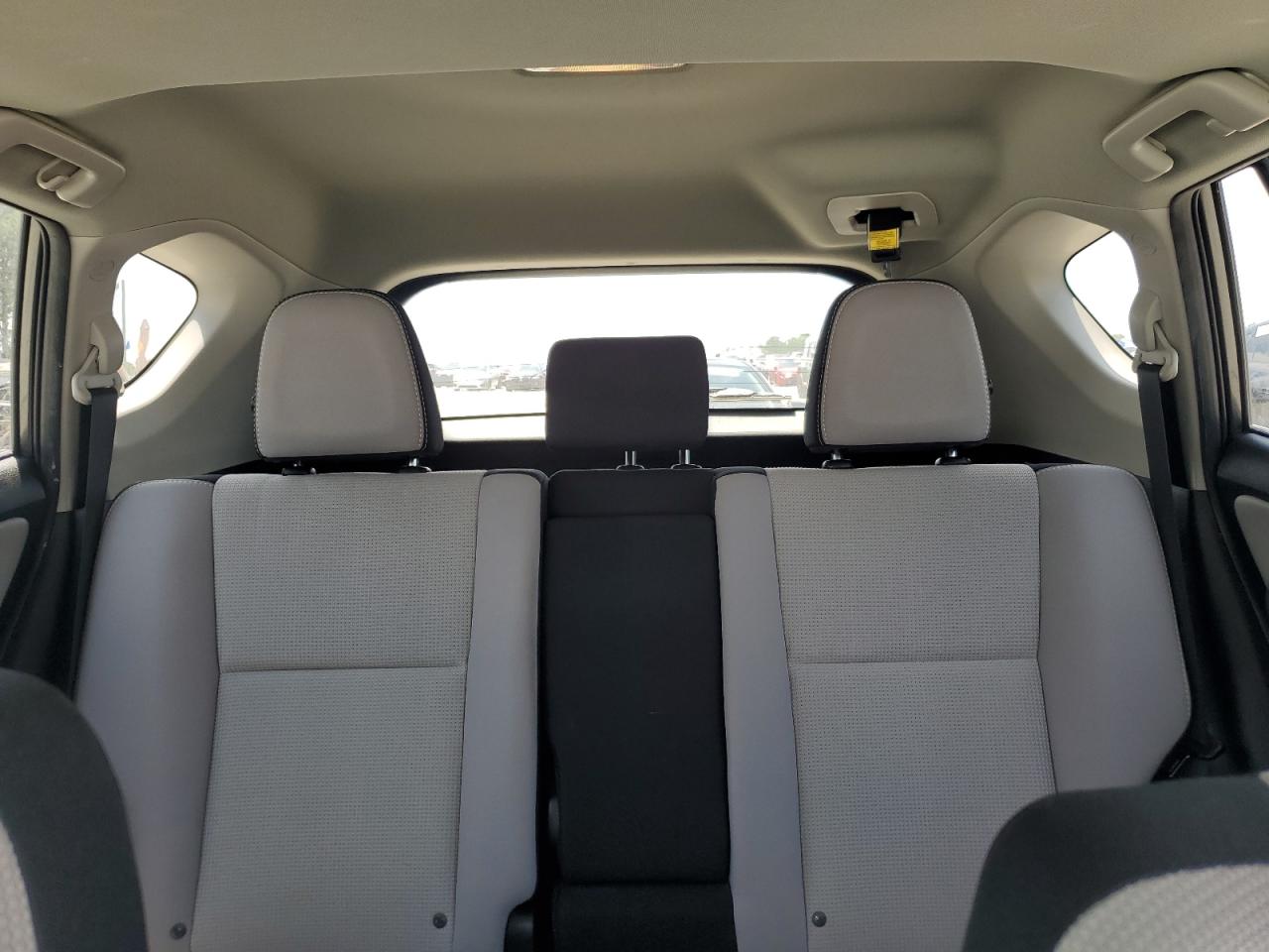 2T3WFREV9HW378214 2017 Toyota Rav4 Xle