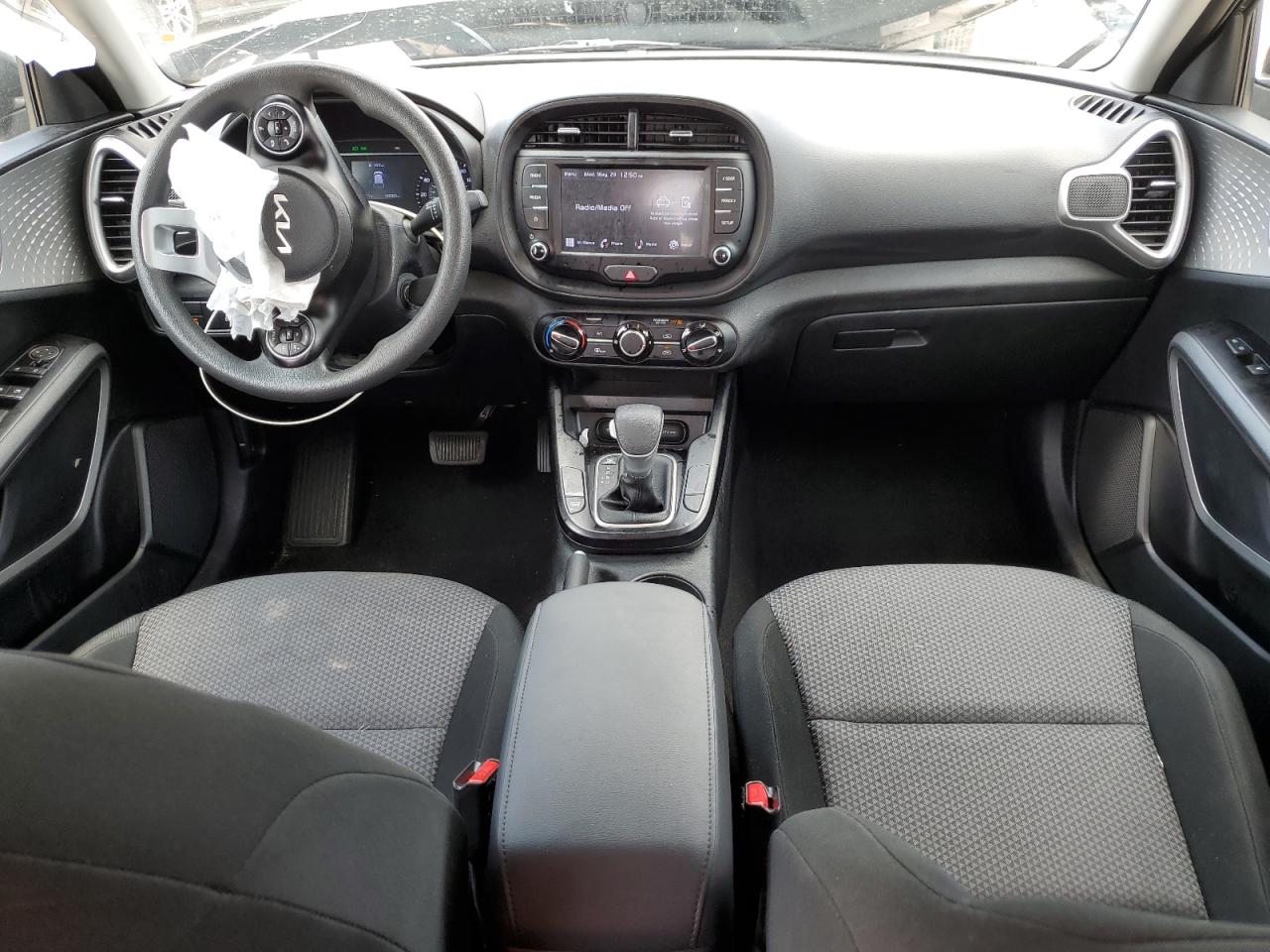 KNDJ23AU1N7184462 2022 Kia Soul Lx